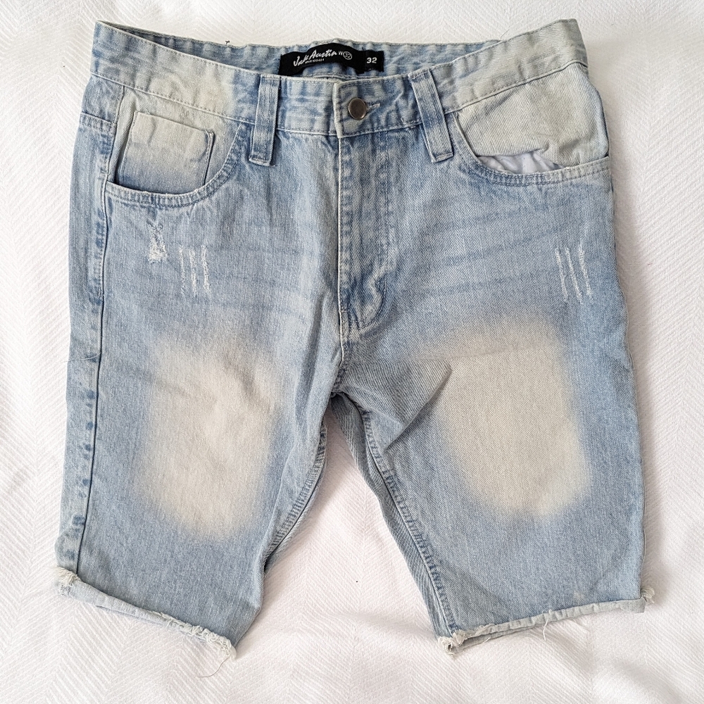 Men's Lt Blue Rip & Repair Jean Shorts - Picture 3 of 3